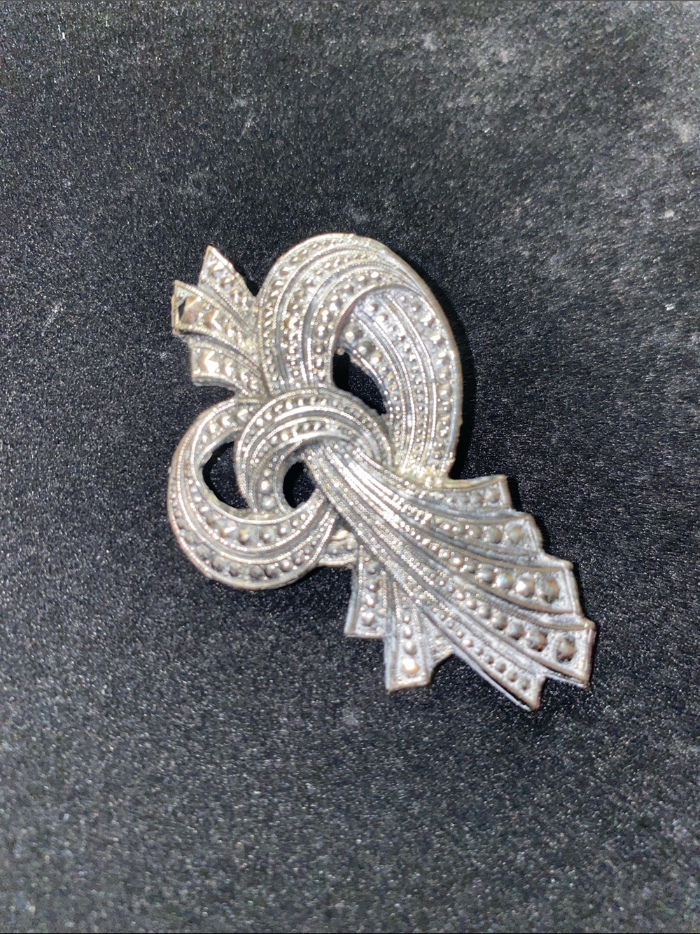 liberty Silver-Tone Knot Ribbon Brooch with Beaded Detail